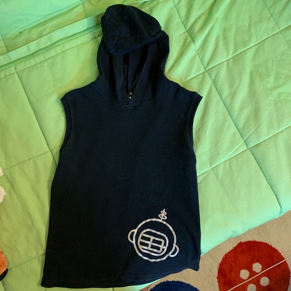 Sleeveless hooded top - Picture 4 of 5